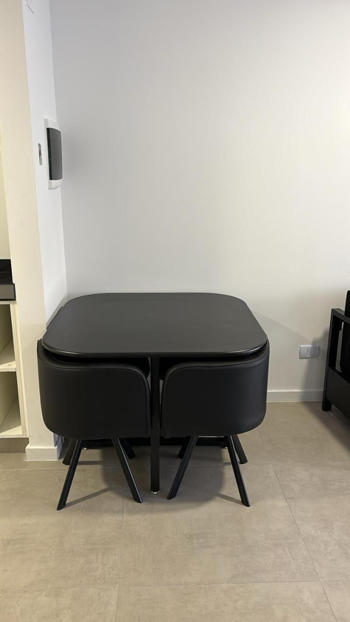 Apartamento Monoambiente Amoblado Con Heladera Y Cocina *