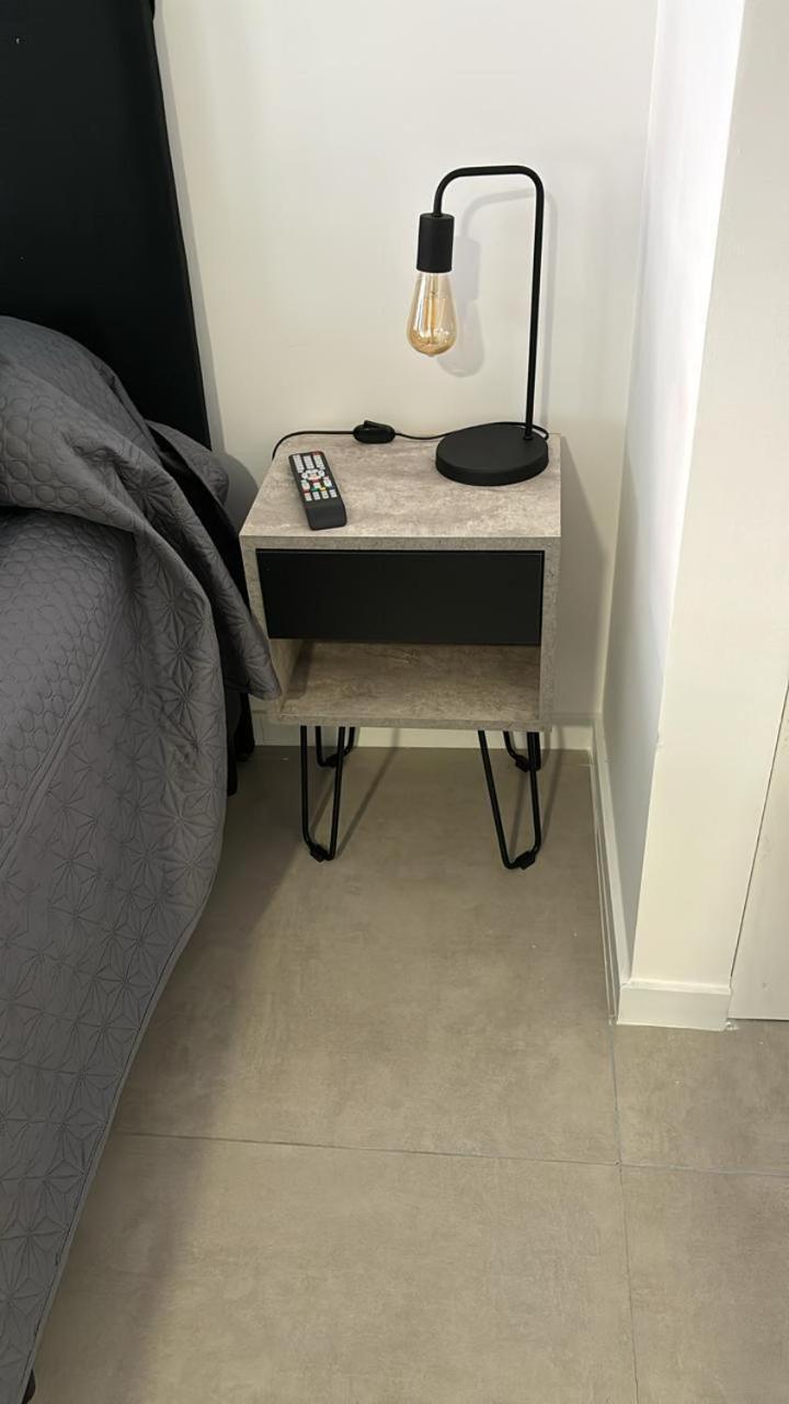 Monoambiente Amoblado Con Heladera Y Cocina Apartment *