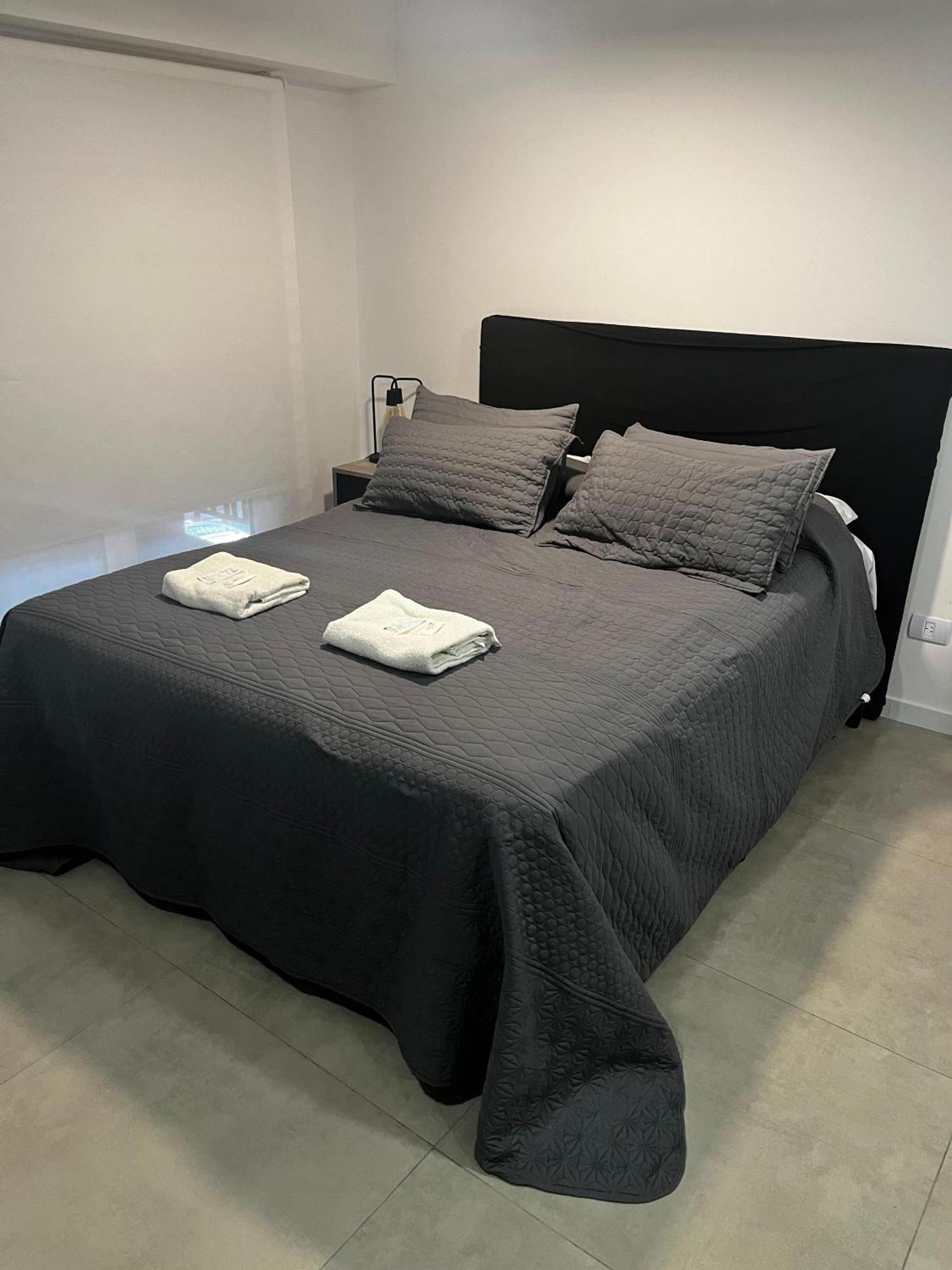 Apartment Monoambiente Amoblado Con Heladera Y Cocina *